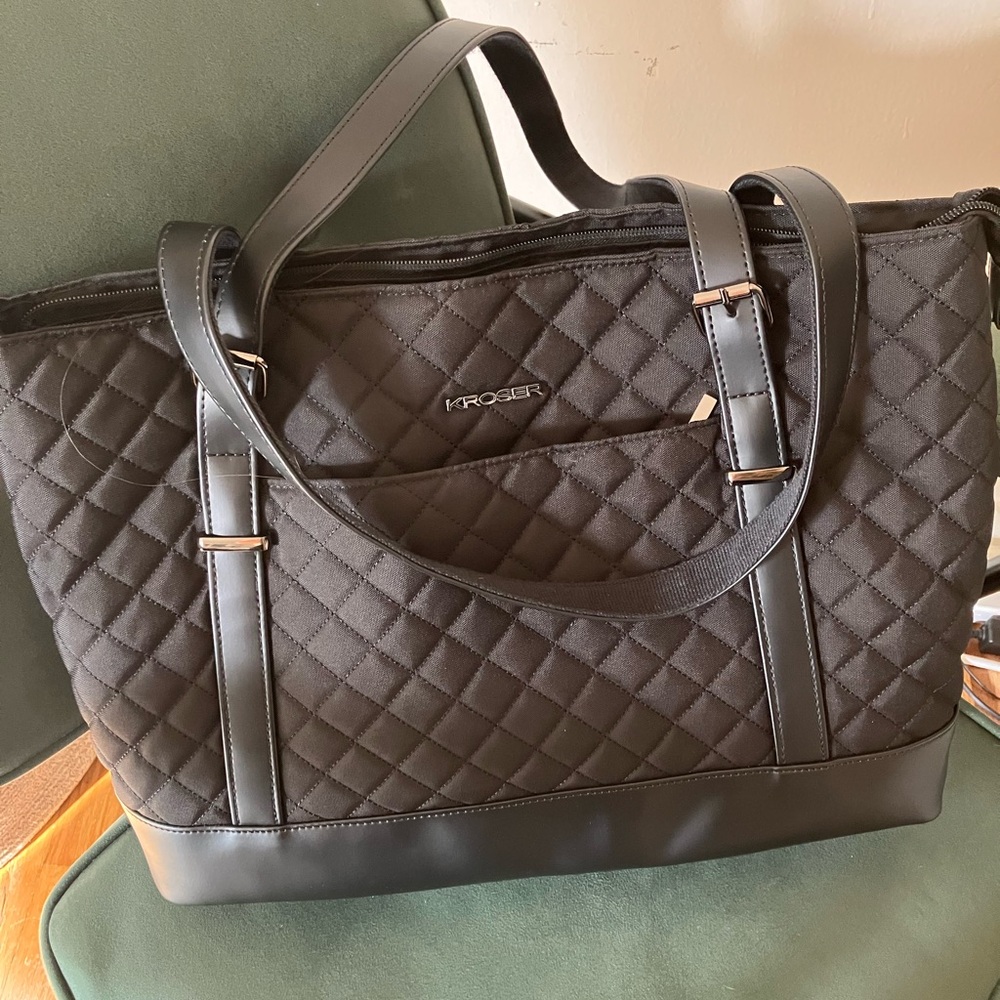 Kroser Black Quilted Laptop Tote Bag